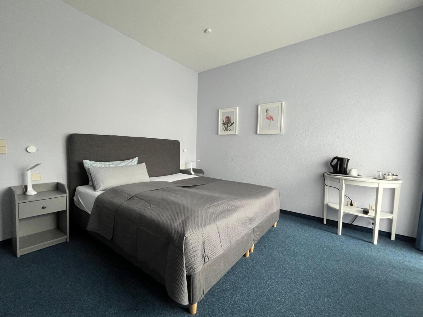 Hotel Markgraf Бад Белинген Екстериор снимка