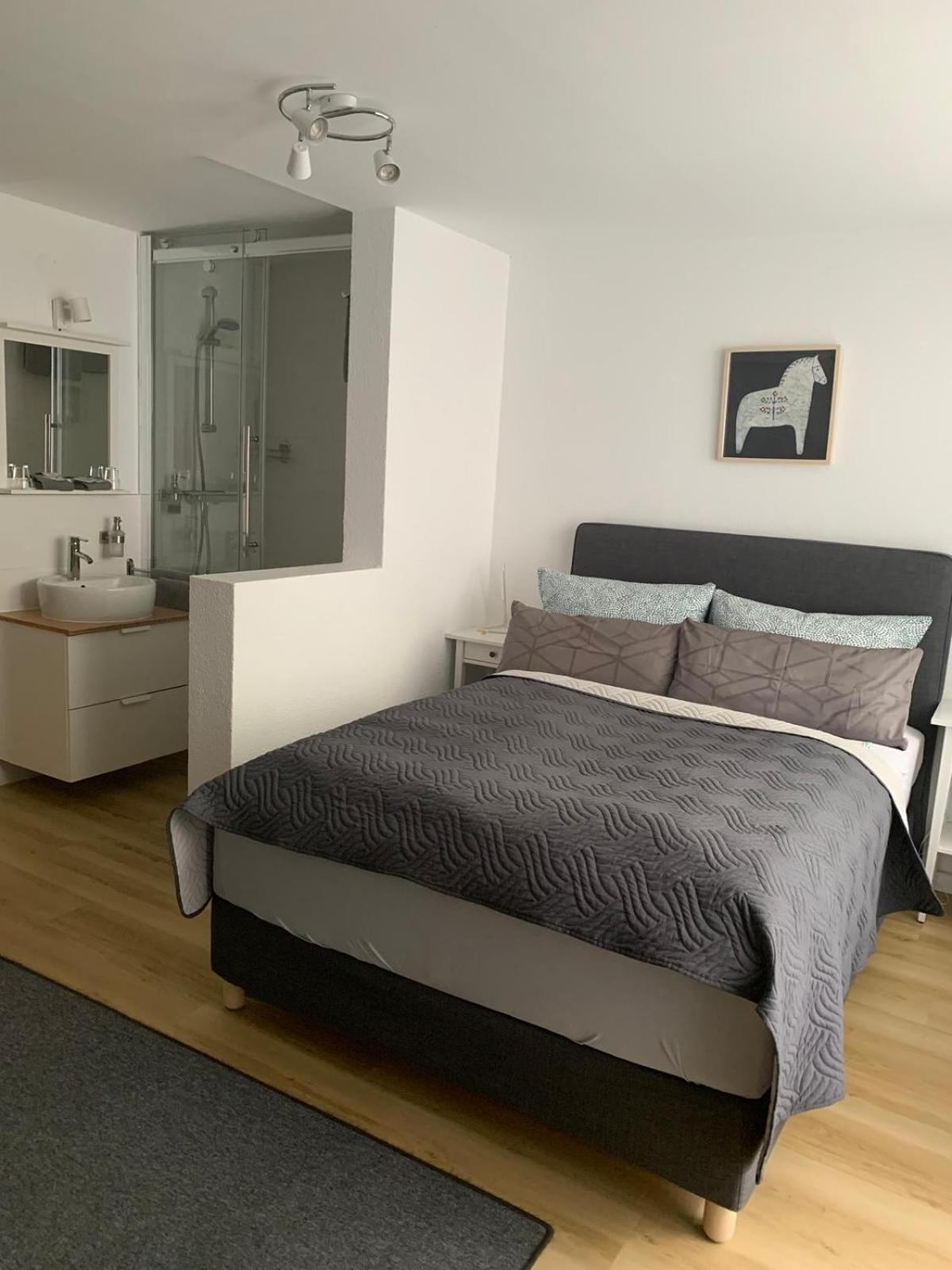 Hotel Markgraf Бад Белинген Екстериор снимка