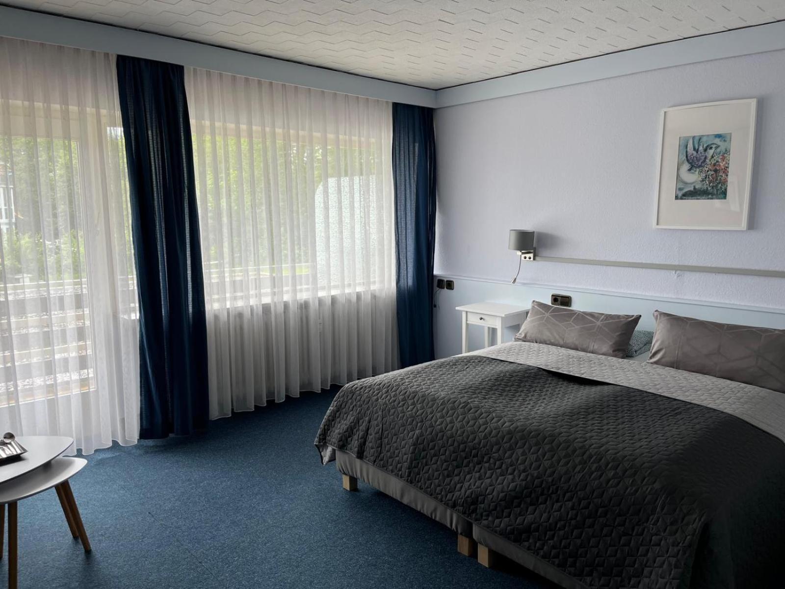 Hotel Markgraf Бад Белинген Екстериор снимка