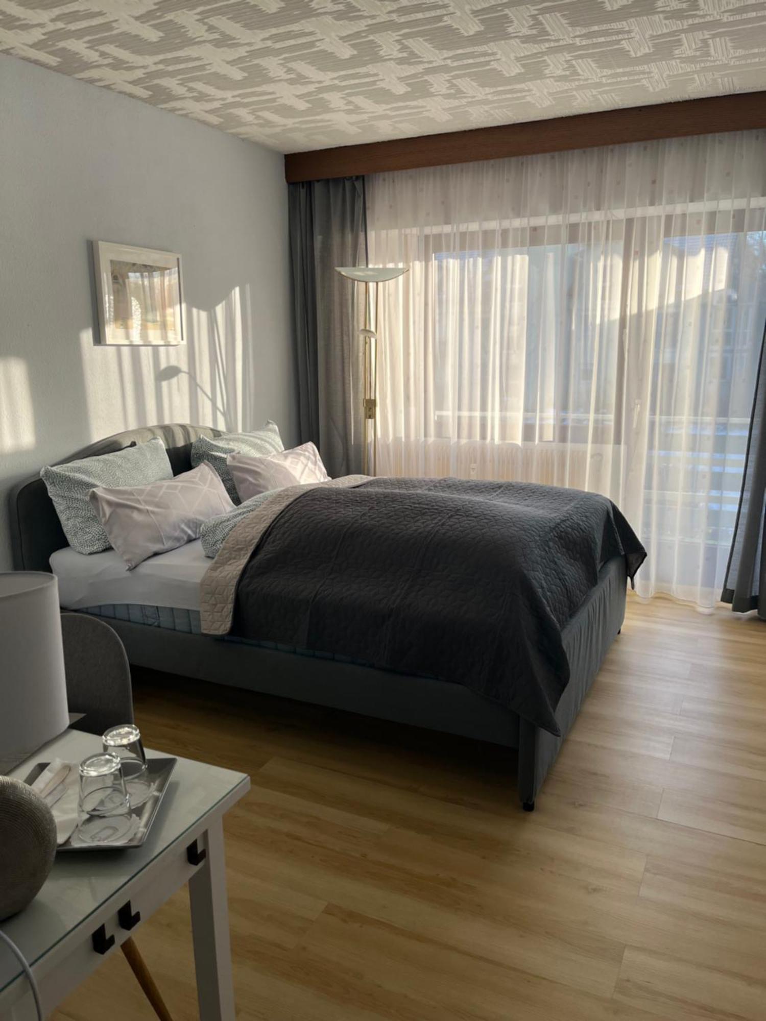 Hotel Markgraf Бад Белинген Екстериор снимка